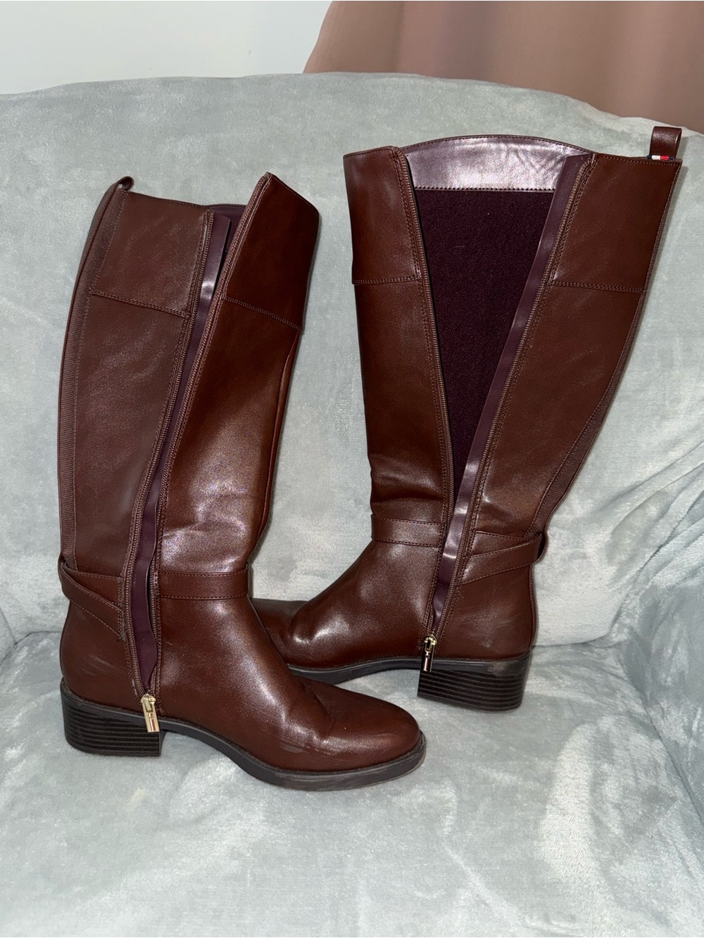 Women's Brown Leather Knee-High Tommy Hilfiger Boots, Sz 9.5 (US) - Picture 2 of 8